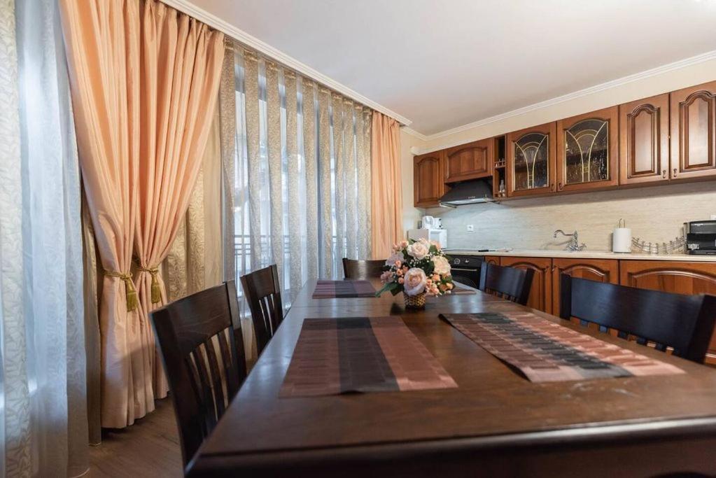 Vazov Residence , Two Bedroom Top Centre Apartment Warna Exterior foto